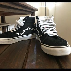 Vans X Peanuts SK8-Hi Snoopy Bones Skate Shoes